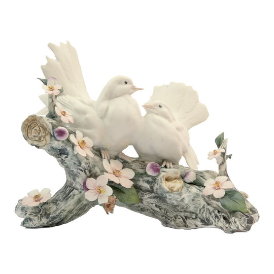 Vintage napoli capidomente couple white dove on branch