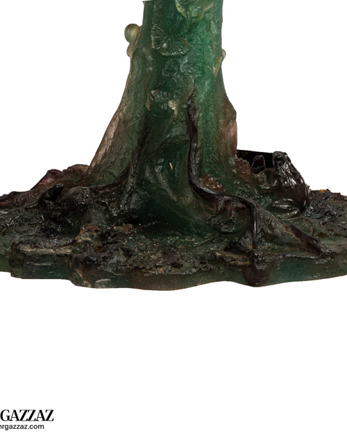 Load image into Gallery viewer, Daum France Pate-De-Verre Frog Table
