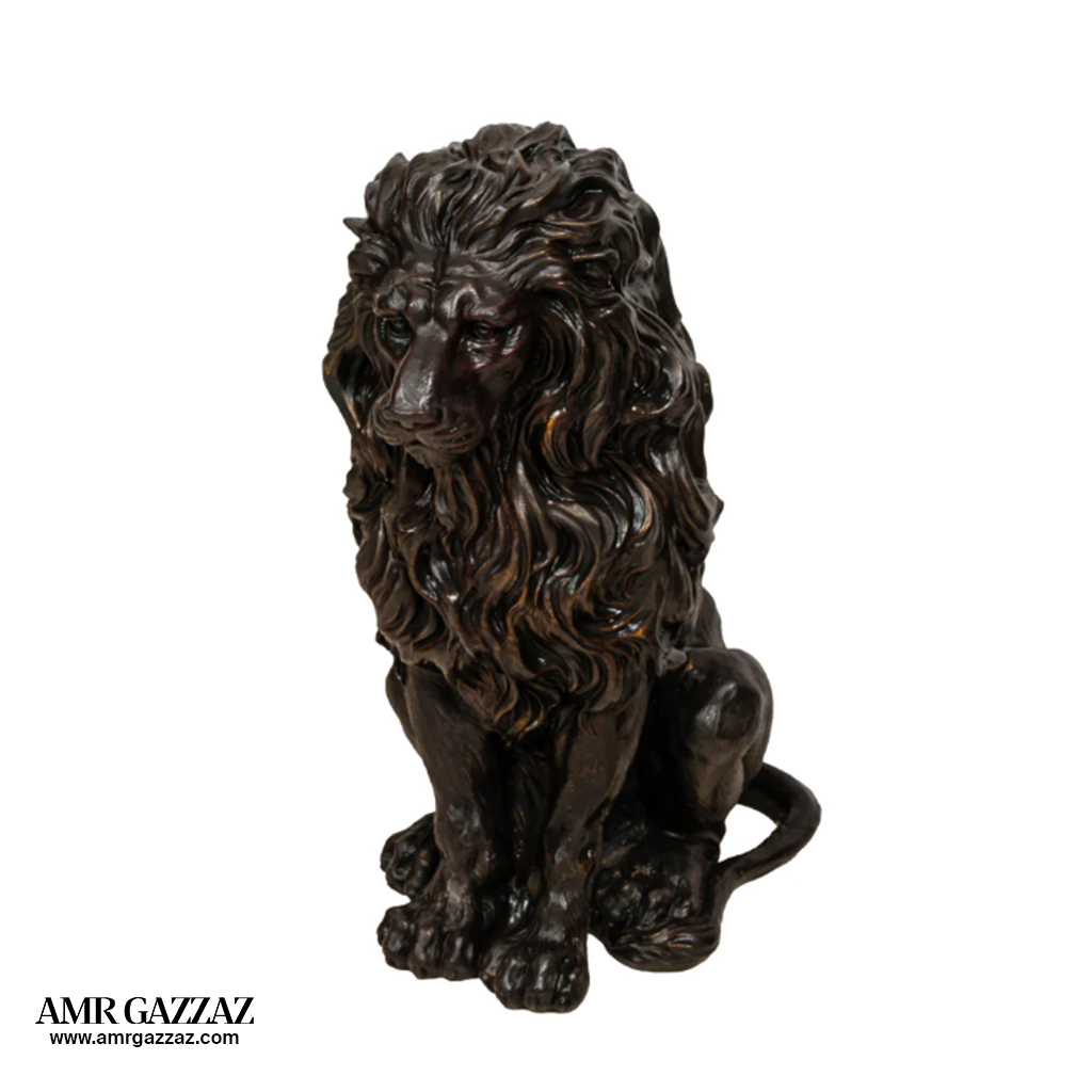 Lion Sitting on The Pedestal Sculpture