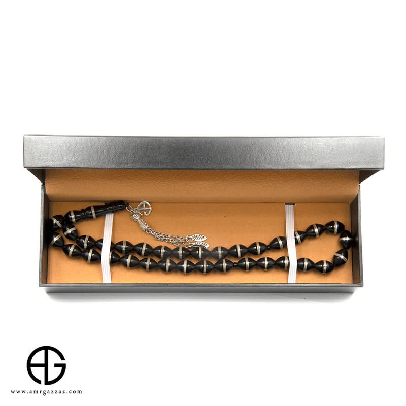 مسبحة كوك مع تطعيم نحاسي مطلي بالفضة، ٣٣ حبة