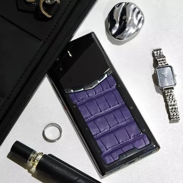 METAVERTU ALLIGATOR SKIN 5G WEB3 PHONE – GRAPE PURPLE