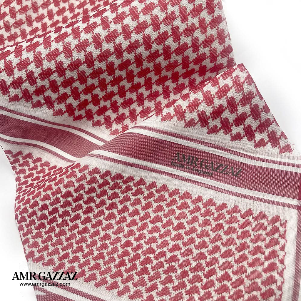 عمرو قزاز شماغ إنجليزي السنبلة