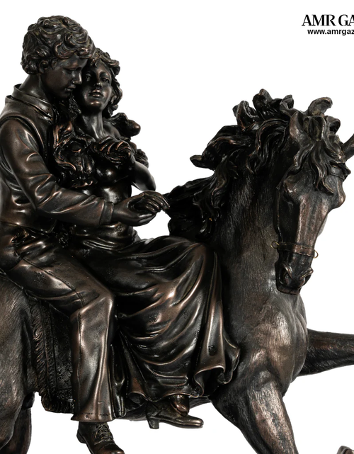 Load image into Gallery viewer, Love Couple Sitting on Horse wooden status
