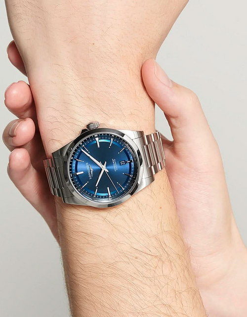 Load image into Gallery viewer, Longines Conquest L3.830.4.92.6 – Comprehensive Product used
