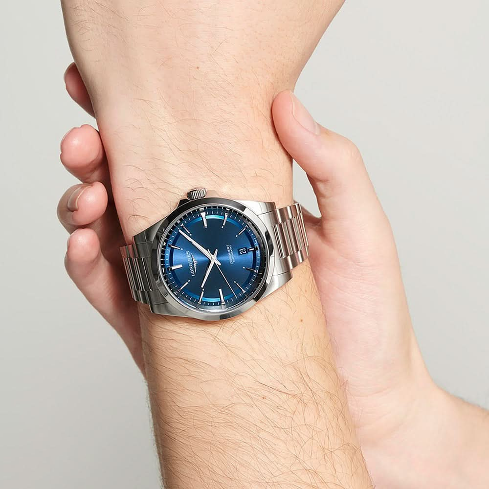 Longines Conquest L3.830.4.92.6 – Comprehensive Product used
