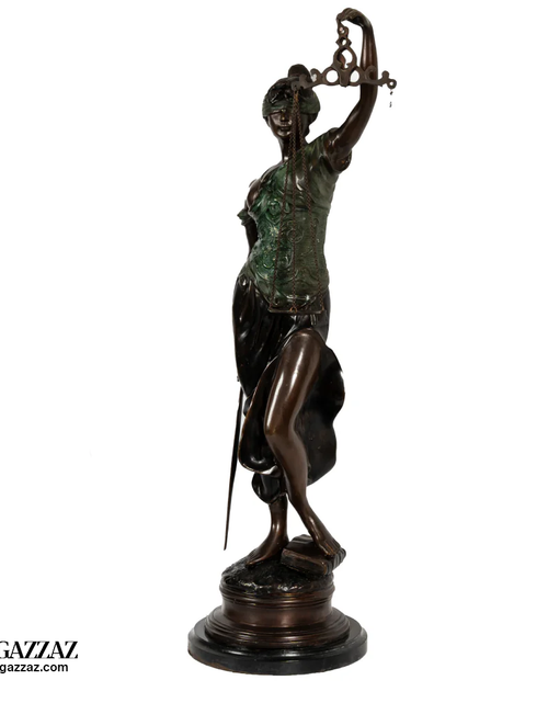 Load image into Gallery viewer, A bronze Justice Statue
