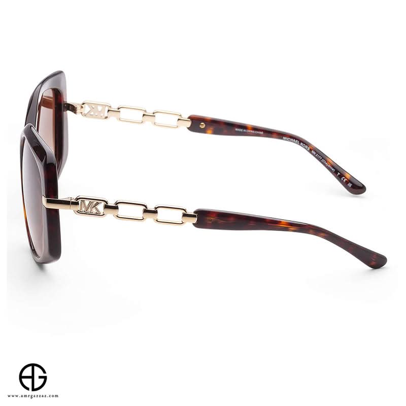نظارات شمسية مايكل كورس بتصميم جريء للنساء 4