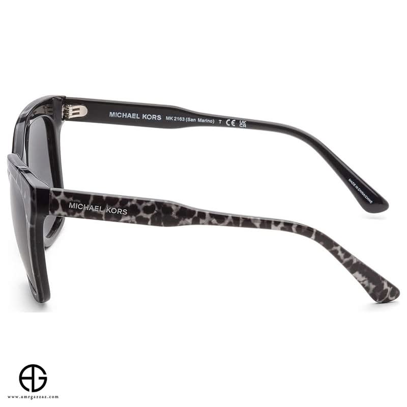 نظارات شمسية مايكل كورس كاجوال فايب للنساء 7