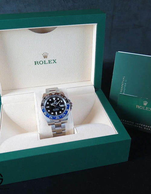 تحميل الصورة إلى عارض المعرض، Rolex GMT-Master II 116710BLNR &quot;Batman&quot; used
