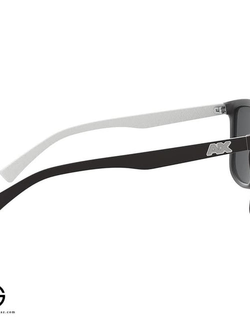 تحميل الصورة إلى عارض المعرض، نظارة شمسية ARMANI EXCHANGE Classic Charm 119
