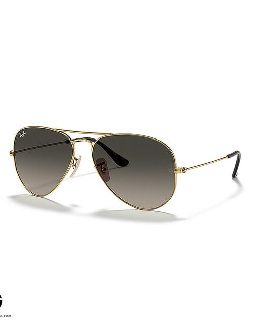 Load image into Gallery viewer, Sunglasses RAY BAN Iconic Look Unisex 39
