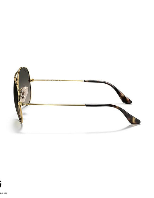 Load image into Gallery viewer, Sunglasses RAY BAN Iconic Look Unisex 39
