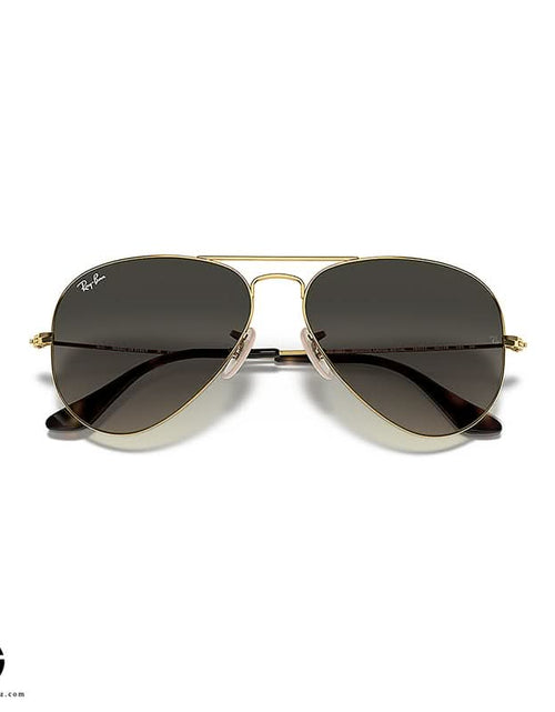 Load image into Gallery viewer, Sunglasses RAY BAN Iconic Look Unisex 39
