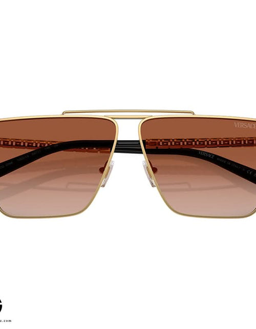 تحميل الصورة إلى عارض المعرض، نظارة شمسية فيرساتشي كلاسيك تشارم للرجال 8
