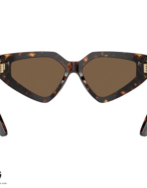 تحميل الصورة إلى عارض المعرض، نظارات شمسية دولتشي آند غابانا بتصميم جريء للنساء 9
