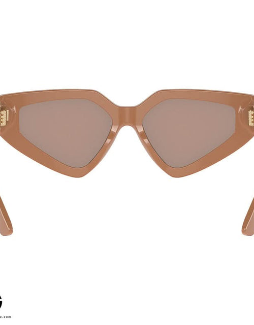 تحميل الصورة إلى عارض المعرض، نظارة شمسية دولتشي آند غابانا كلاسيك تشارم للنساء مقاس 10
