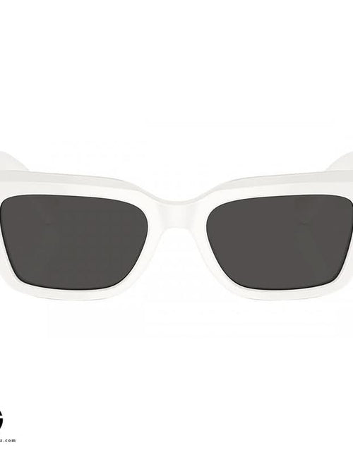 تحميل الصورة إلى عارض المعرض، نظارات شمسية دولتشي آند غابانا كاجوال فايب للنساء مقاس 17
