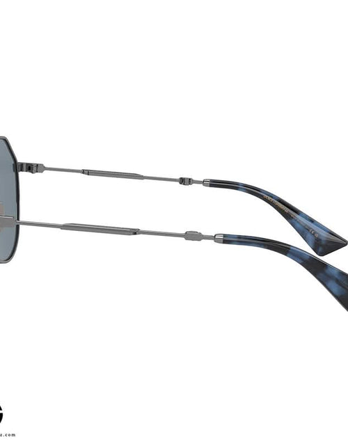 تحميل الصورة إلى عارض المعرض، نظارات شمسية دولتشي آند غابانا بتصميم جريء للرجال 10
