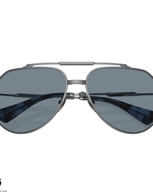 تحميل الصورة إلى عارض المعرض، نظارات شمسية دولتشي آند غابانا بتصميم جريء للرجال 10
