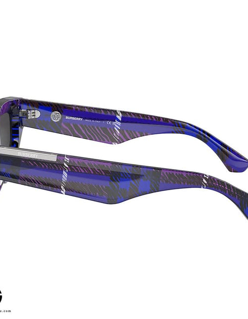 تحميل الصورة إلى عارض المعرض، نظارات شمسية بربري أيقونية للنساء 5
