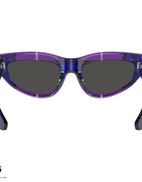 تحميل الصورة إلى عارض المعرض، نظارات شمسية بربري أيقونية للنساء 5
