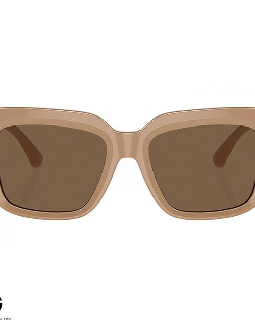 تحميل الصورة إلى عارض المعرض، نظارات شمسية بربري مودرن تاتش للنساء 7
