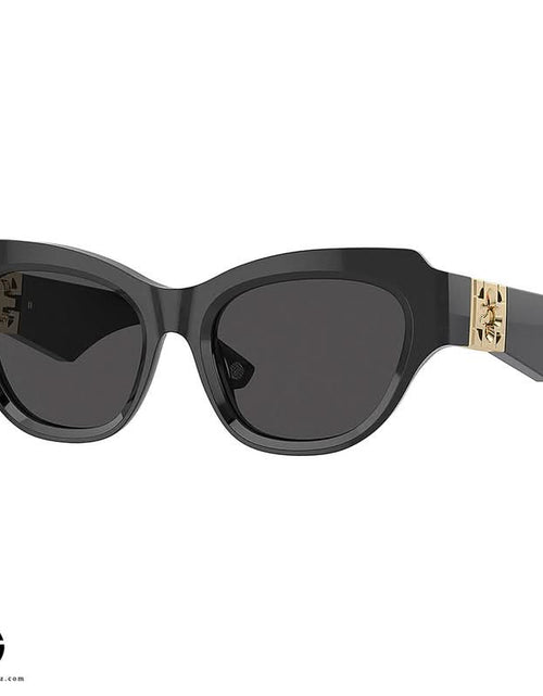 تحميل الصورة إلى عارض المعرض، نظارات شمسية بربري بتصميم جريء للنساء مقاس 17
