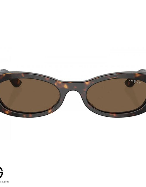 تحميل الصورة إلى عارض المعرض، نظارات شمسية VOGUE Everyday Elegance للنساء 6
