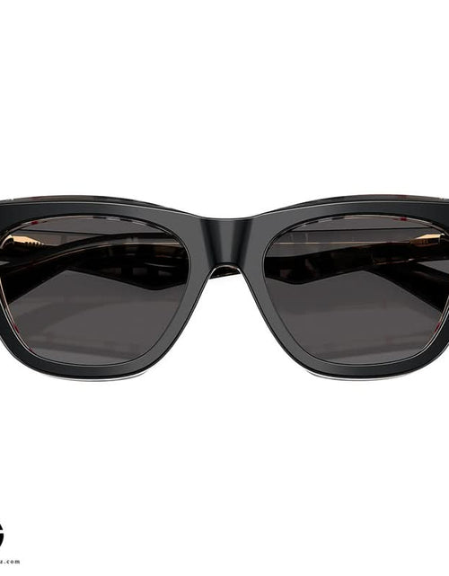 تحميل الصورة إلى عارض المعرض، نظارات شمسية بربري مودرن تاتش للنساء 20
