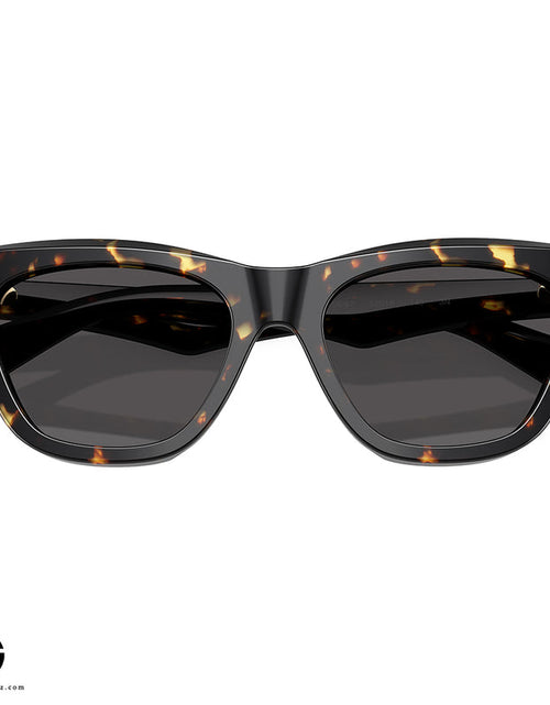 Load image into Gallery viewer, Sunglasses BURBERRY Classic Charm Woman 21
