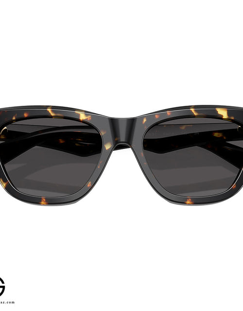 Load image into Gallery viewer, Sunglasses BURBERRY Classic Charm Woman 21
