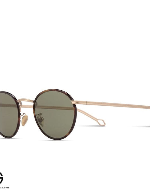 Load image into Gallery viewer, Sunglasses GIORGIO ARMANI Bold Design 22
