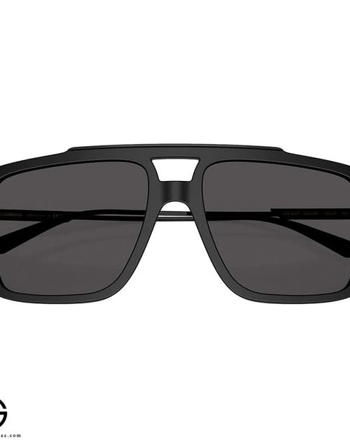 تحميل الصورة إلى عارض المعرض، نظارات شمسية دولتشي آند غابانا للرجال - أناقة يومية، مقاس 39
