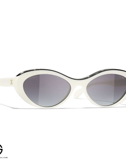 Load image into Gallery viewer, Sunglasses CHANEL Sleek Finish Woman 1
