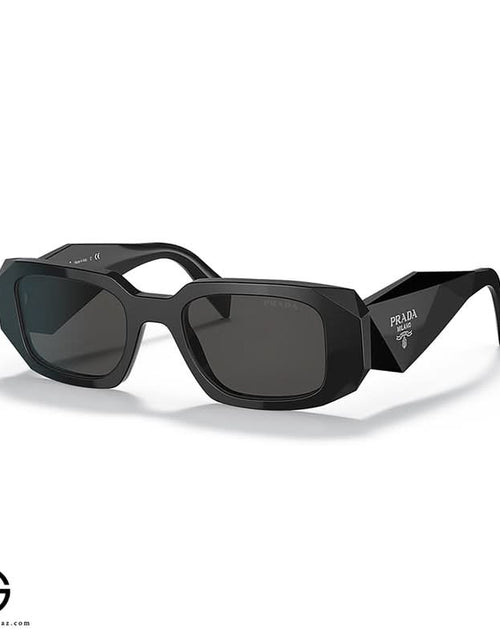 تحميل الصورة إلى عارض المعرض، نظارة شمسية برادا كلاسيك تشارم للنساء مقاس 33
