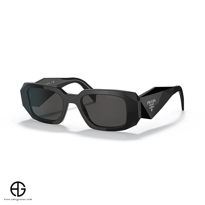 نظارة شمسية برادا كلاسيك تشارم للنساء مقاس 33