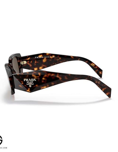 تحميل الصورة إلى عارض المعرض، نظارة شمسية برادا أنيقة للنساء مقاس 34
