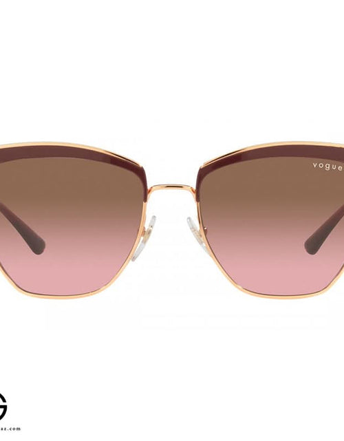 Load image into Gallery viewer, Sunglasses VOGUE Sleek Finish Woman 17
