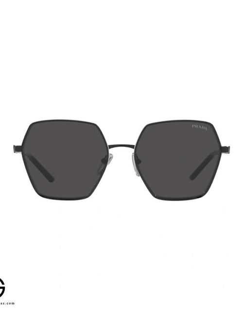 تحميل الصورة إلى عارض المعرض، نظارة شمسية برادا كاجوال فايب للنساء مقاس 43
