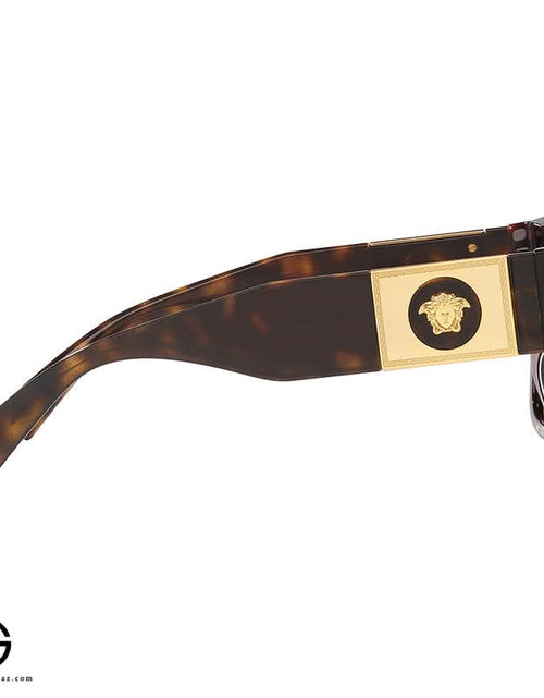 تحميل الصورة إلى عارض المعرض، نظارة شمسية فيرساتشي بتصميم جريء للنساء مقاس 42
