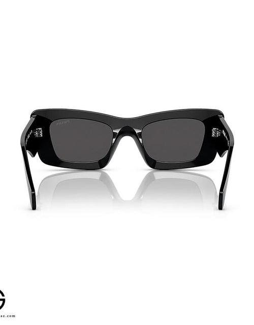 تحميل الصورة إلى عارض المعرض، نظارة شمسية برادا أوربان إيدج للنساء مقاس 47
