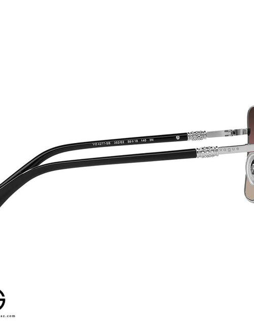 Load image into Gallery viewer, Sunglasses VOGUE Bold Design Woman 39
