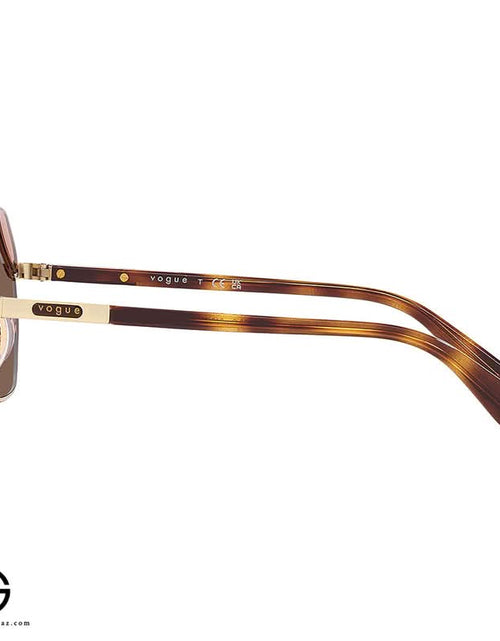 Load image into Gallery viewer, Sunglasses VOGUE Sleek Finish Woman 40
