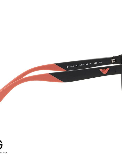 تحميل الصورة إلى عارض المعرض، نظارات شمسية إمبوريو أرماني أيقونية المظهر 91
