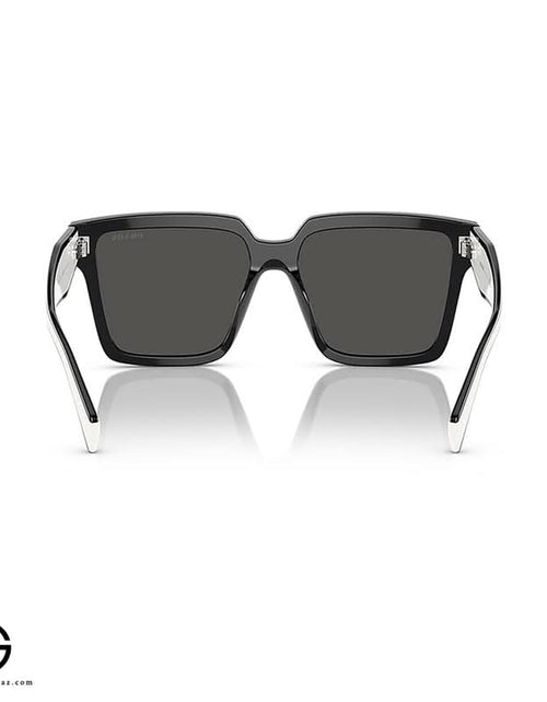 تحميل الصورة إلى عارض المعرض، نظارة شمسية برادا كلاسيك تشارم للنساء 53
