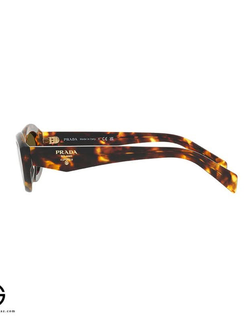 تحميل الصورة إلى عارض المعرض، نظارة شمسية برادا أنيقة للنساء مقاس 54
