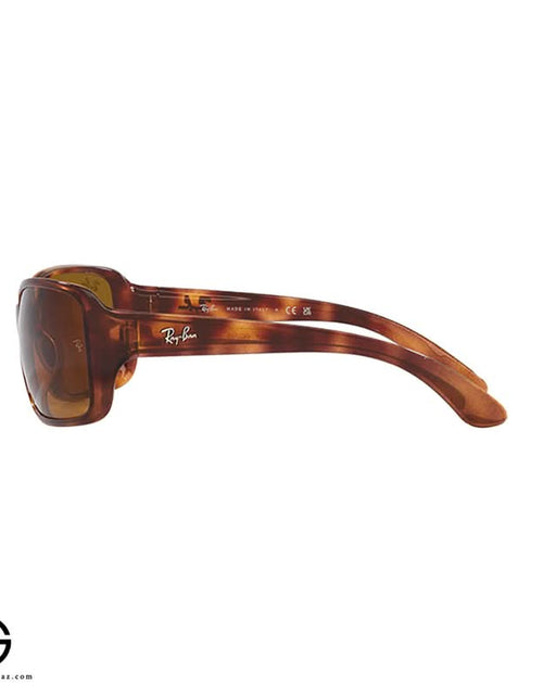 تحميل الصورة إلى عارض المعرض، نظارة شمسية راي بان بتصميم جريء للنساء مقاس 15
