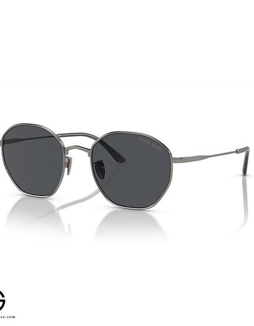 Load image into Gallery viewer, Sunglasses GIORGIO ARMANI Bold Design 31
