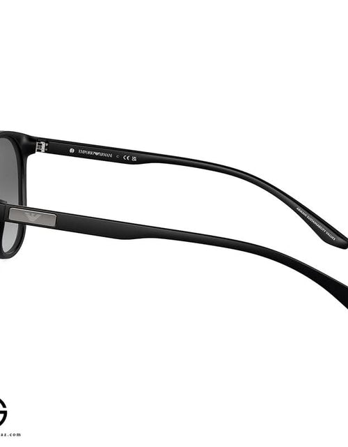 تحميل الصورة إلى عارض المعرض، نظارات شمسية إمبوريو أرماني بتصميم جريء 94
