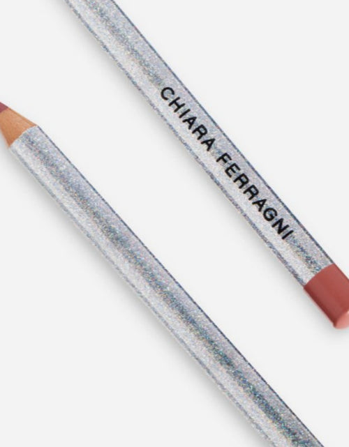 Load image into Gallery viewer, CHIARA FERRAGNI Lip Kit - Kiss Essential 05 TINT
